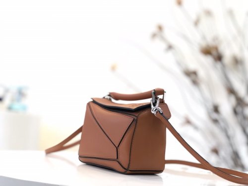 202107SS新作 LOEWE ロエベ レディース ショルダーバッグスーパーコピー