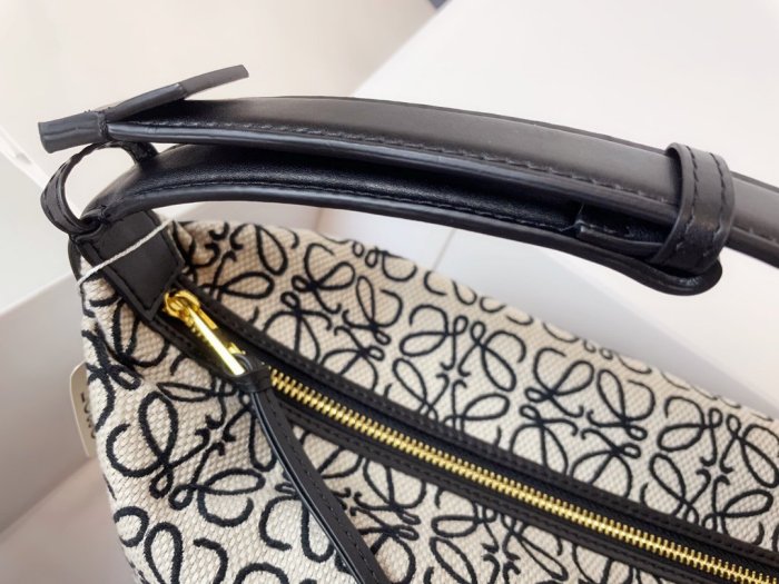 202107SS新作 LOEWE ロエベ レディース ショルダーバッグスーパーコピー