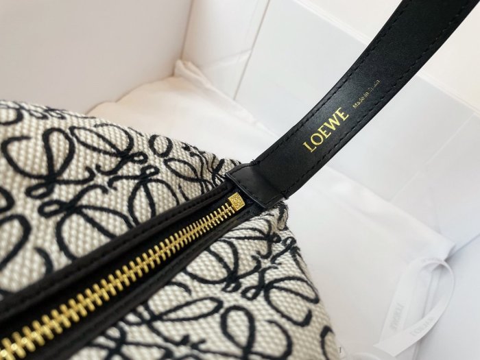 202107SS新作 LOEWE ロエベ レディース ショルダーバッグスーパーコピー