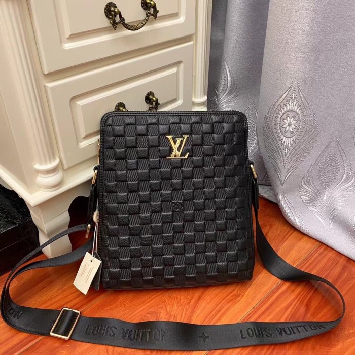 202107SS新作 Louis Vuitton ルイヴィトン ショルダーバッグ スーパーコピー