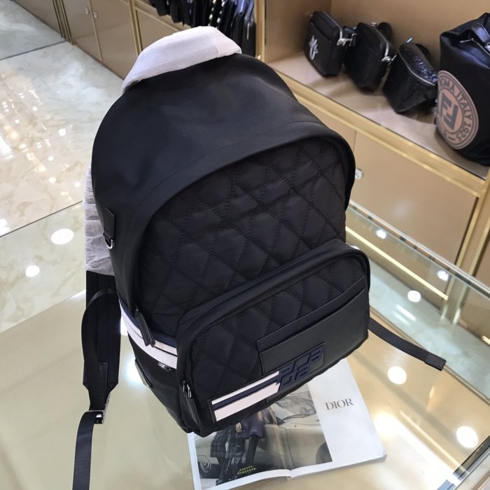 202107SS新作 Prada プラダ メンズ リュックバックスーパーコピー