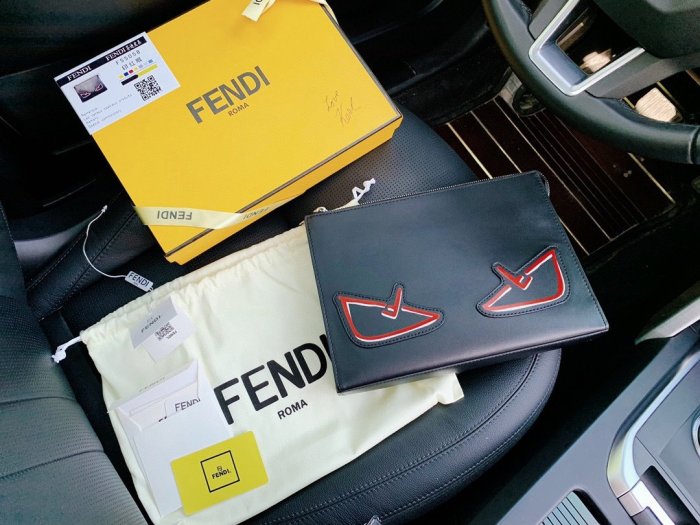 202107SS新作 FENDI フェンディ メンズ ハンドバックスーパーコピー