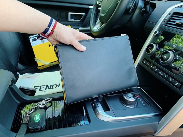 202107SS新作 FENDI フェンディ メンズ ハンドバックスーパーコピー