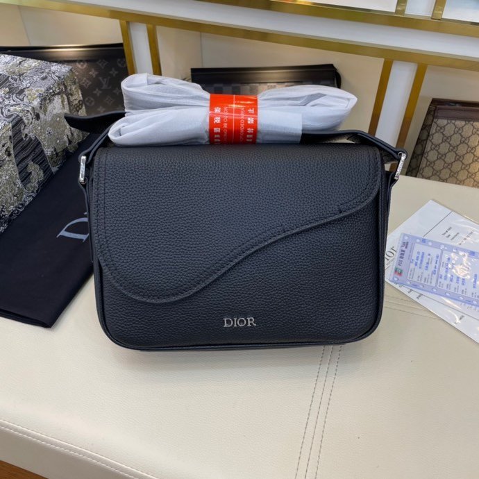 202107SS新作 Dior ディオール メンズ ショルダーバックスーパーコピー