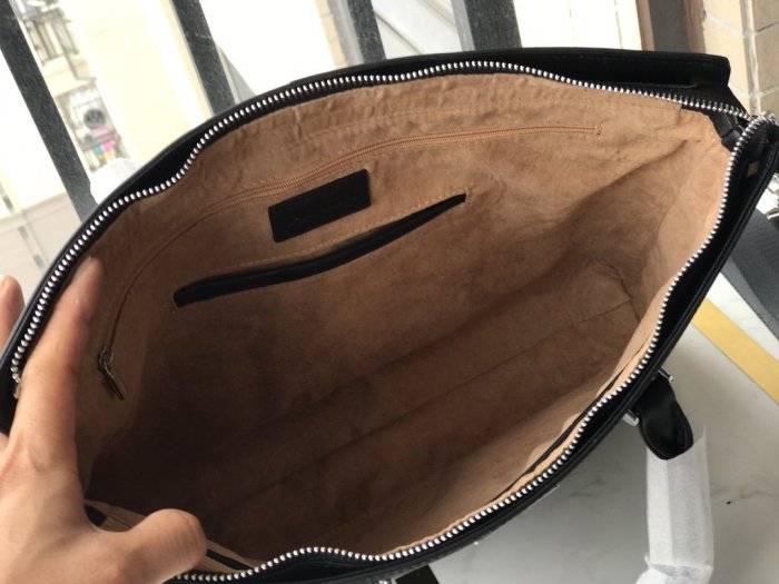 202107SS新作 Prada プラダ メンズ ハンドバックスーパーコピー