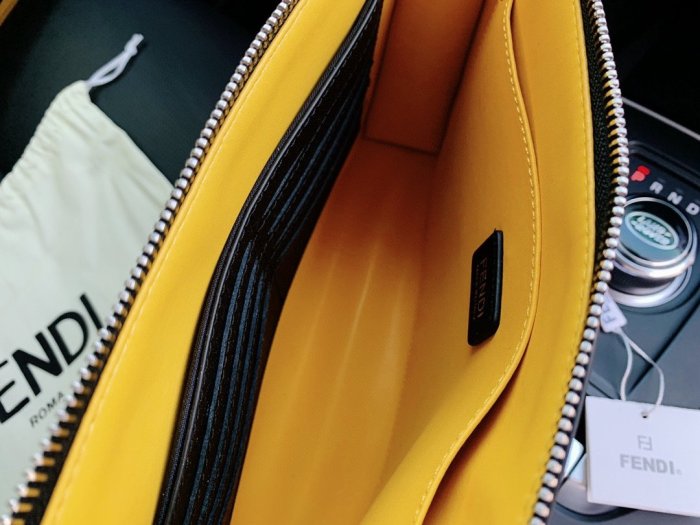 202107SS新作 FENDI フェンディ メンズ ハンドバックスーパーコピー
