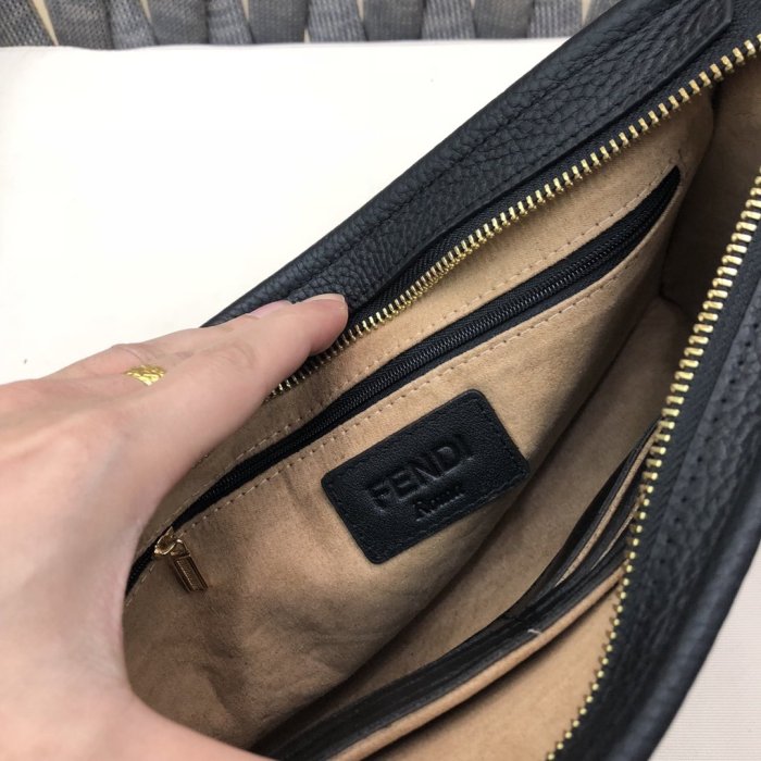202107SS新作 FENDI フェンディ メンズ ハンドバックスーパーコピー
