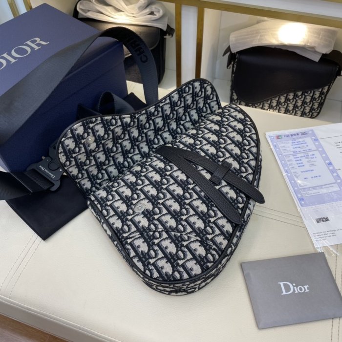 202107SS新作 Dior ディオール メンズ ショルダーバックスーパーコピー