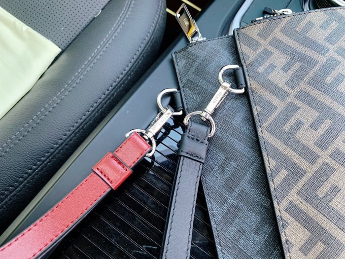 202107SS新作 FENDI フェンディ メンズ ハンドバックスーパーコピー