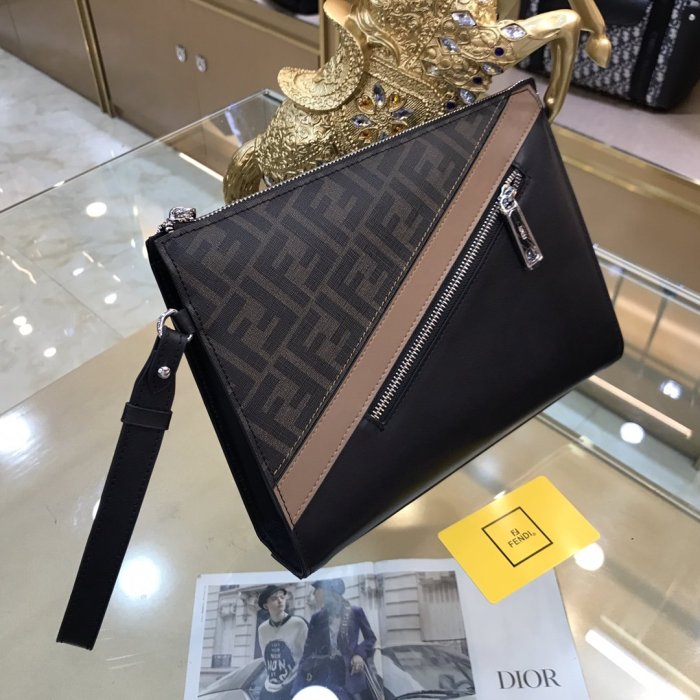 202107SS新作 FENDI フェンディ メンズ ハンドバックスーパーコピー