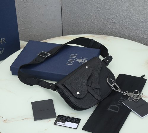 202107SS新作 Dior ディオール メンズ ショルダーバックスーパーコピー