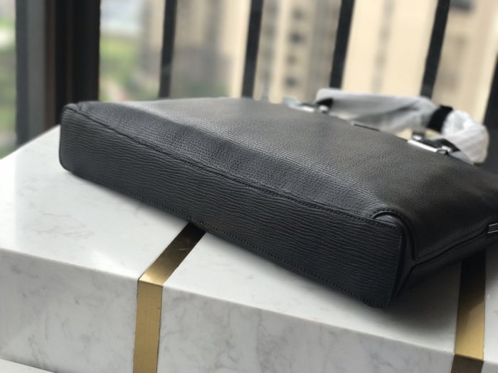 202107SS新作 Prada プラダ メンズ ハンドバックスーパーコピー