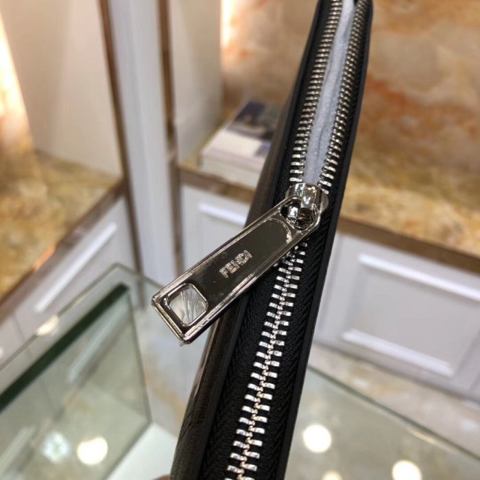 202107SS新作 FENDI フェンディ メンズ ハンドバックスーパーコピー