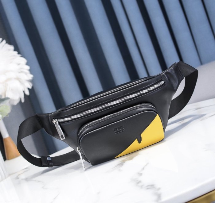 202107SS新作 FENDI フェンディ メンズ ショルダーバックスーパーコピー