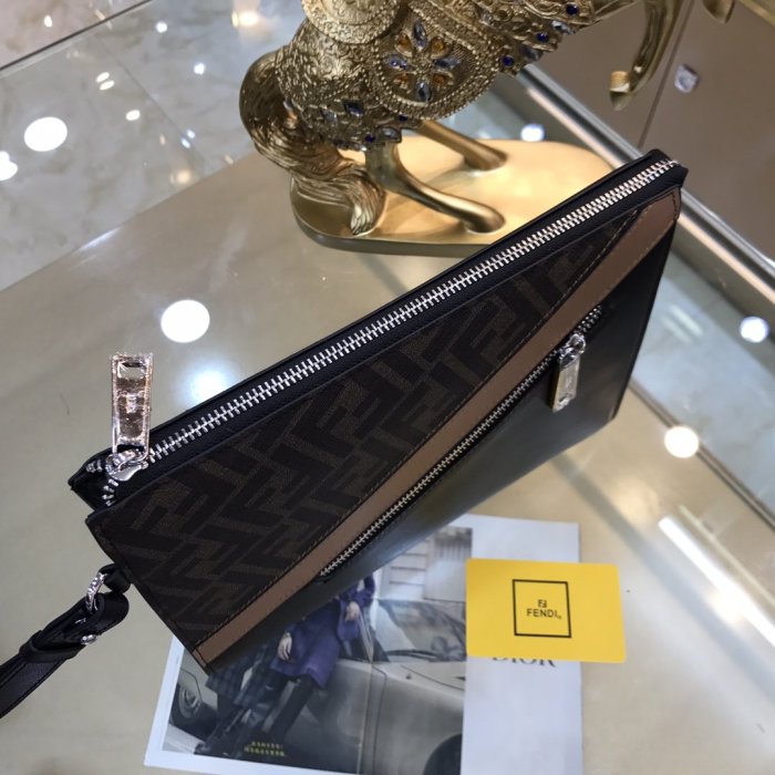 202107SS新作 FENDI フェンディ メンズ ハンドバックスーパーコピー