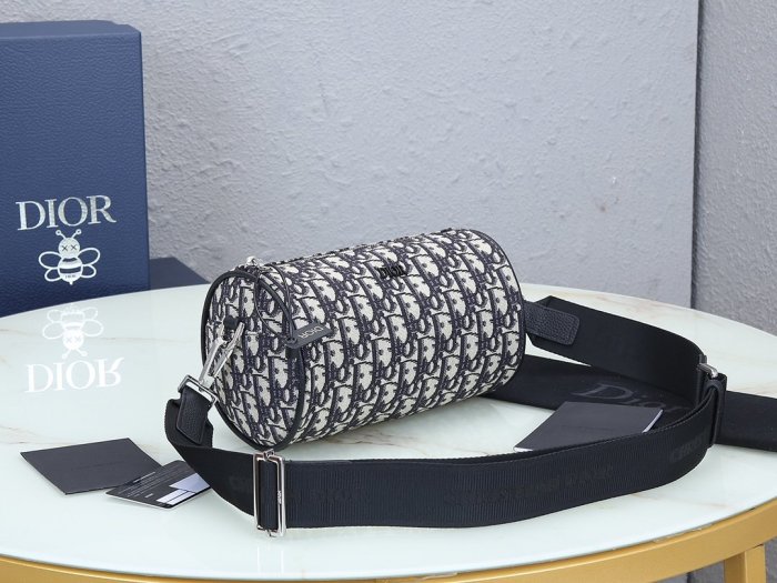 202107SS新作 Dior ディオール メンズ ショルダーバックスーパーコピー