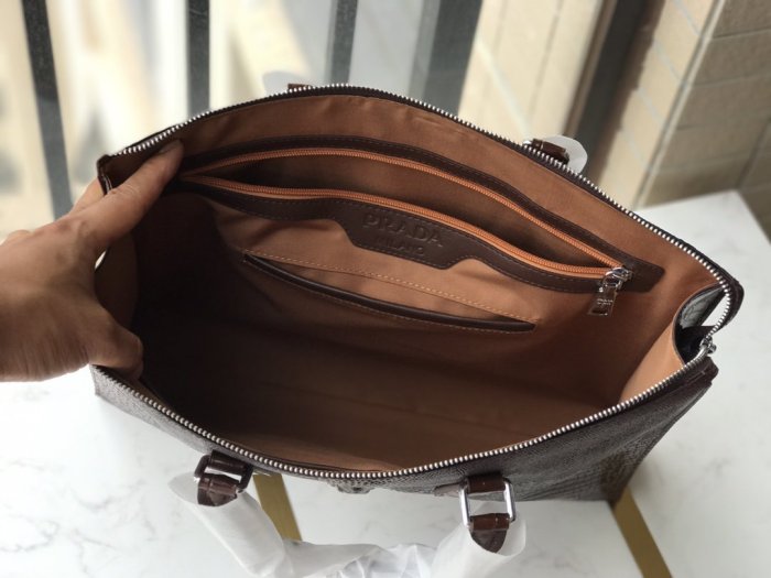 202107SS新作 Prada プラダ メンズ ハンドバックスーパーコピー