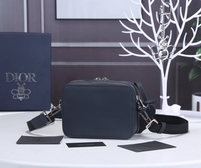 202107SS新作 Dior ディオール メンズ ショルダーバックスーパーコピー