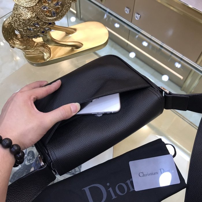 202107SS新作 Dior ディオール メンズ ショルダーバックスーパーコピー