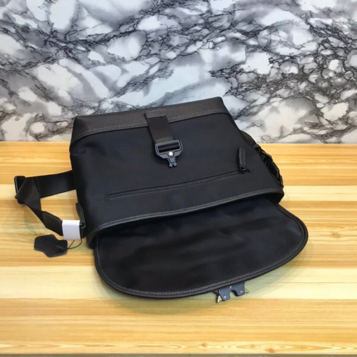 202107SS新作 Dior ディオール メンズ ショルダーバックスーパーコピー