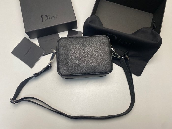 202107SS新作 Dior ディオール メンズ ショルダーバックスーパーコピー