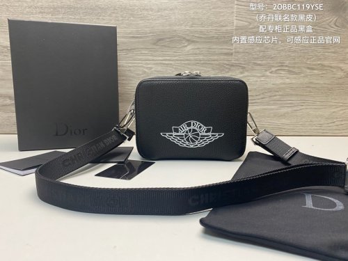 202107SS新作 Dior ディオール メンズ ショルダーバックスーパーコピー