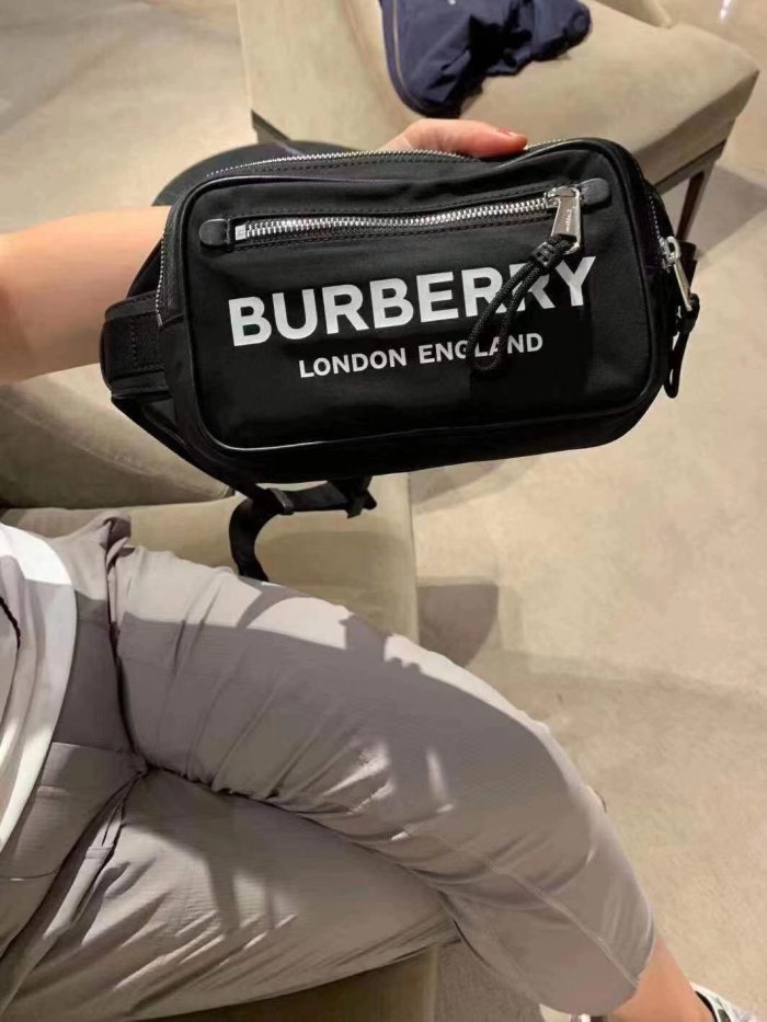 202107SS新作 Burberry バーバリー メンズ ショルダーバック スーパーコピー
