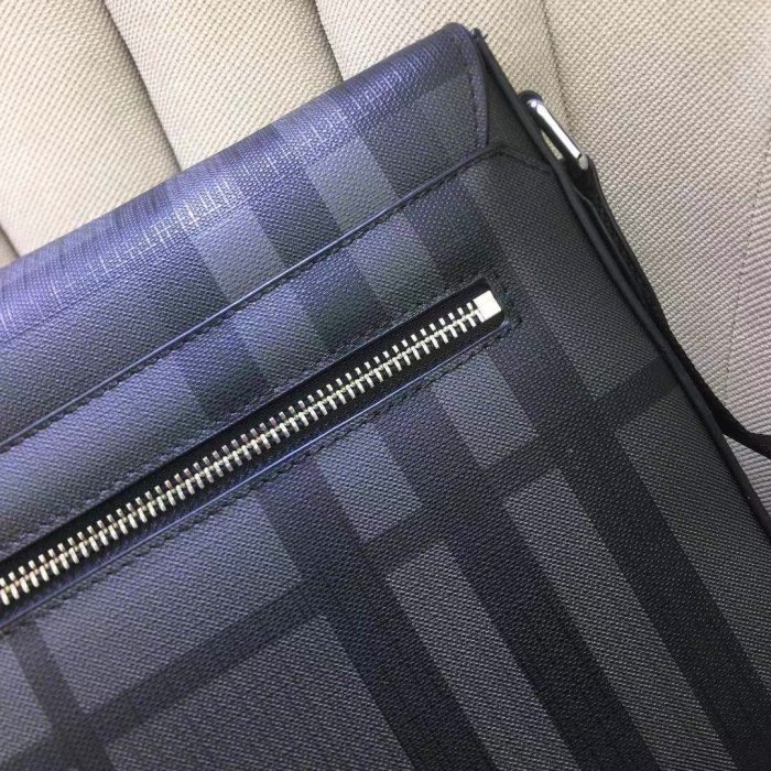 202107SS新作 Burberry バーバリー メンズ ショルダーバック スーパーコピー