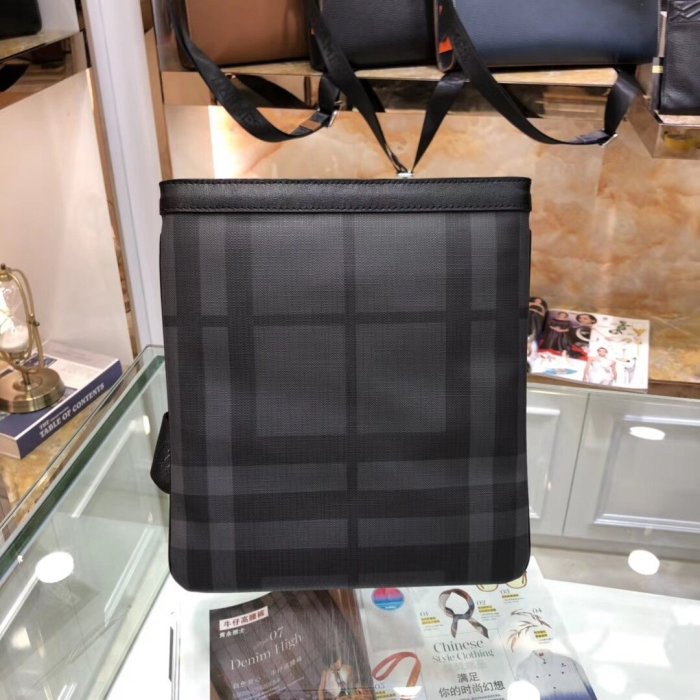 202107SS新作 Burberry バーバリー メンズ ショルダーバックスーパーコピー
