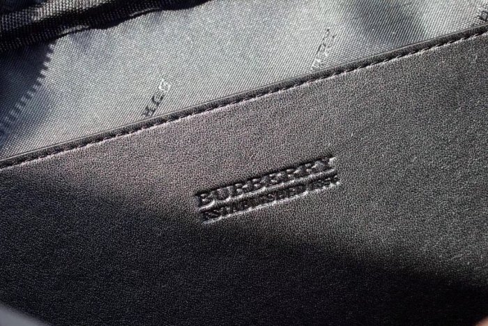 202107SS新作 Burberry バーバリー メンズ ショルダーバックスーパーコピー