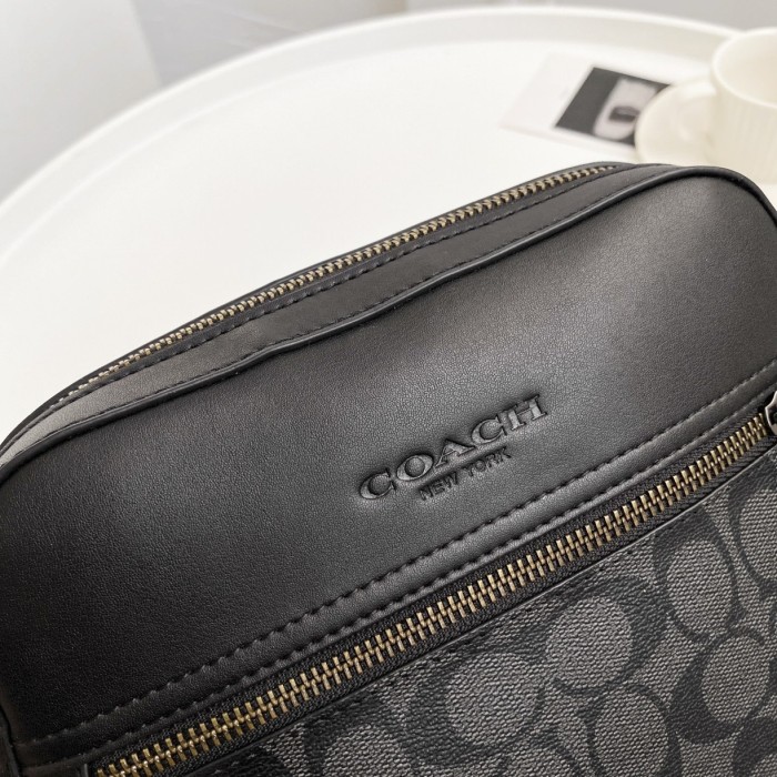 202108SS新作 Coach コーチ メンズ ショルダーバッグスーパーコピー