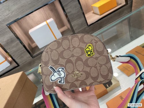 202108SS新作 Coach コーチ レディース ショルダーバッグスーパーコピー