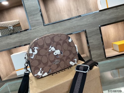 202108SS新作 Coach コーチ レディース ショルダーバッグスーパーコピー