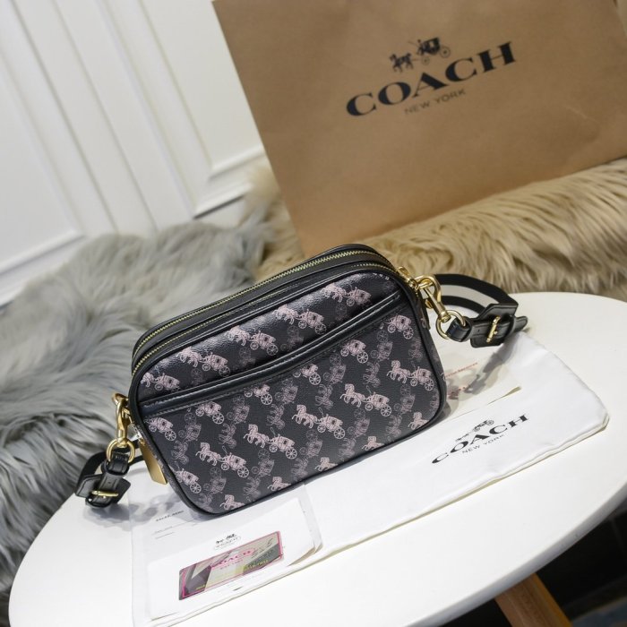 202108SS新作 Coach コーチ レディース ショルダーバッグスーパーコピー