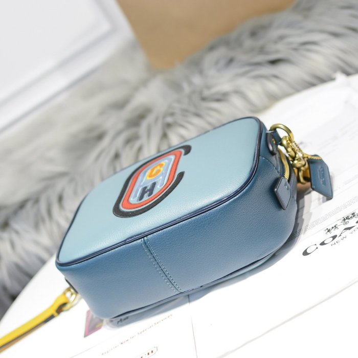202108SS新作 Coach コーチ レディース ショルダーバッグスーパーコピー