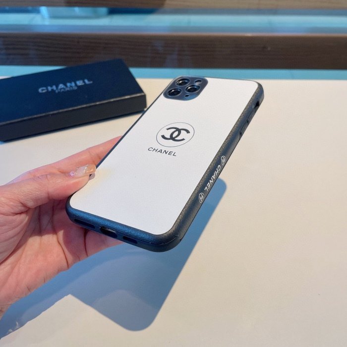 シャネル/Chanel ケース最新全機種11 Pro/11/Xs Max/Xr/XS/iPhone7/7P/8/8P/ iPhone12/ 3色