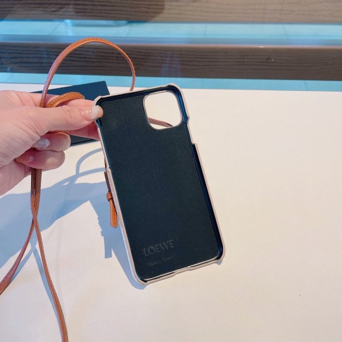 ロエベ/Loewe ケース最新全機種11 Pro/11/Xs Max/Xr/XS/iPhone7/7P/8/8P/iPhone12