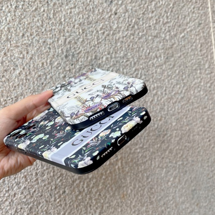 Gucciグッチ スマホケースケース最新全機種11 Pro/11/Xs Max/Xr/XS/iPhone7/7P/8/8P/iPhone12 2色