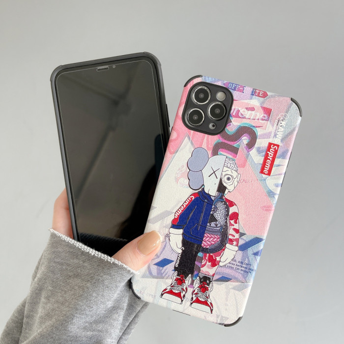 Kaws オシャレiphone11/11pro/11pro maxケース個性iphone x/xs/xr/xs maxケース アイフォン7/8/plusケース若者愛用 激安新品 2色
