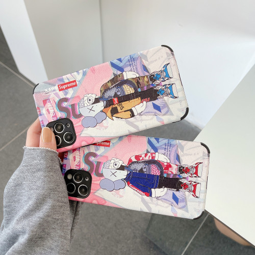 Kaws オシャレiphone11/11pro/11pro maxケース個性iphone x/xs/xr/xs maxケース アイフォン7/8/plusケース若者愛用 激安新品 2色