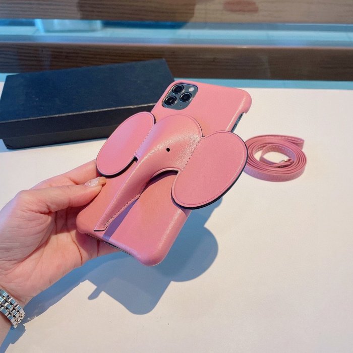 ロエベ/Loewe ケース最新全機種11 Pro/11/Xs Max/Xr/XS/iPhone7/7P/8/8P/iPhone12