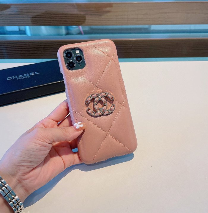 シャネル/Chanel ケース最新全機種11 Pro/11/Xs Max/Xr/XS/iPhone7/7P/8/8P/ iPhone12/ 3色
