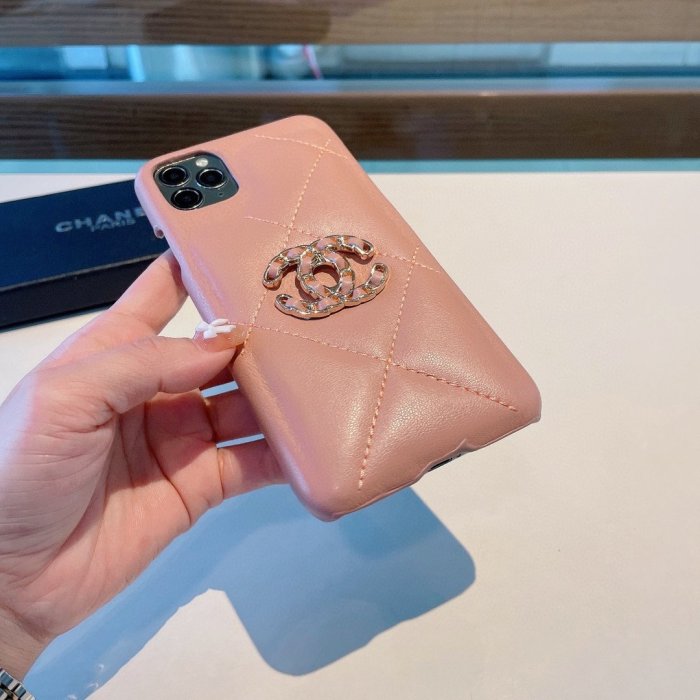 シャネル/Chanel ケース最新全機種11 Pro/11/Xs Max/Xr/XS/iPhone7/7P/8/8P/ iPhone12/ 3色