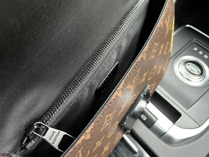 202109SS新作 Louis Vuitton ルイヴィトン ショルダーバッグ スーパーコピー