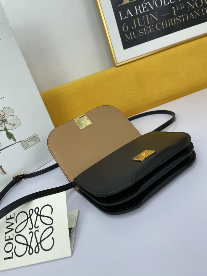 202109SS新作 LOEWE ロエベ レディース ショルダーバッグスーパーコピー