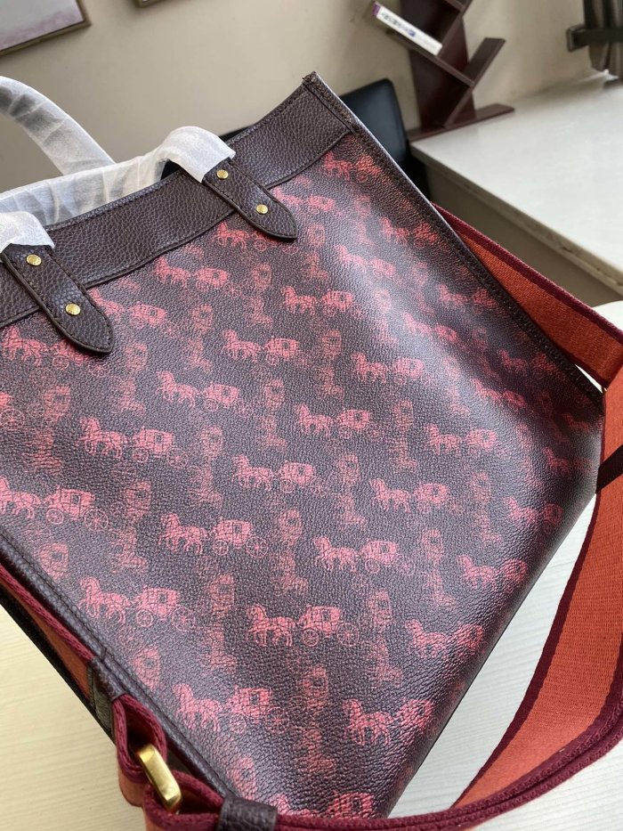 202109SS新作 Coach コーチレディースショルダーバッグスーパーコピー