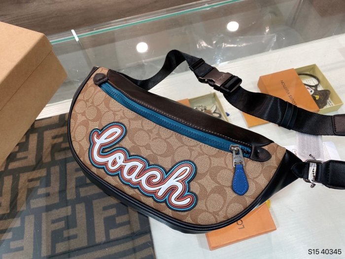 202109SS新作 Coach コーチ レディース ショルダーバッグスーパーコピー