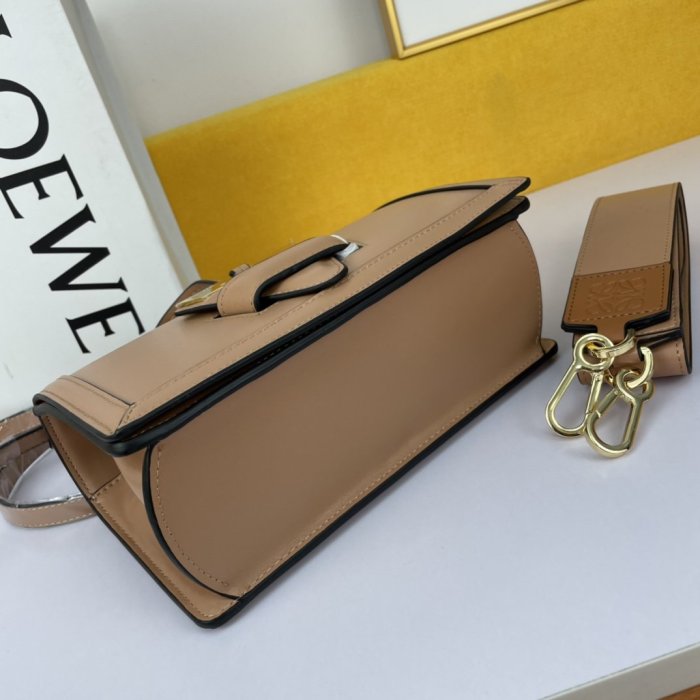 202109SS新作 LOEWE ロエベ レディース ショルダーバッグスーパーコピー