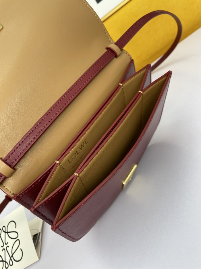 202109SS新作 LOEWE ロエベ レディース ショルダーバッグスーパーコピー