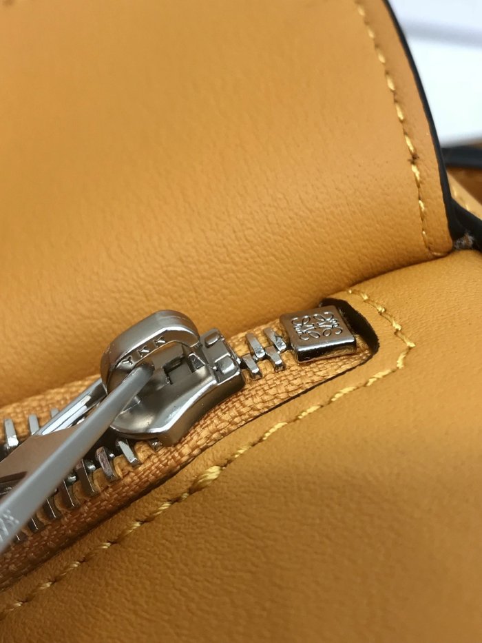 202109SS新作 LOEWE ロエベ メンズショルダーバッグスーパーコピー